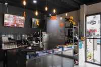 RedDoorz Hostel @ Capsule Inn Medan Hotels in Petisah Tengah