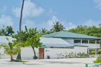 AKOMADOO RETREAT Hotels in 