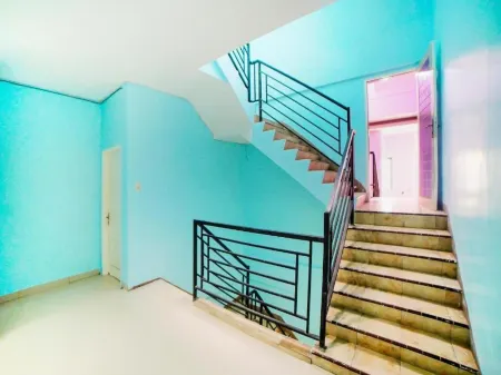 Sg Premium Guest House by Helocus