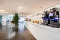 Hotel Louise - breakfast