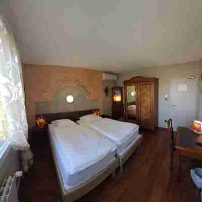 Hotel Restaurant Champ Alsace Rooms