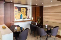 브리타니아 스위트  호텔