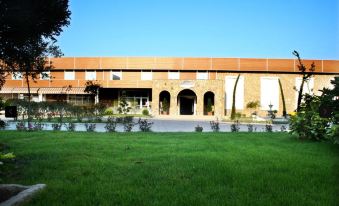 Pelemir Hotel