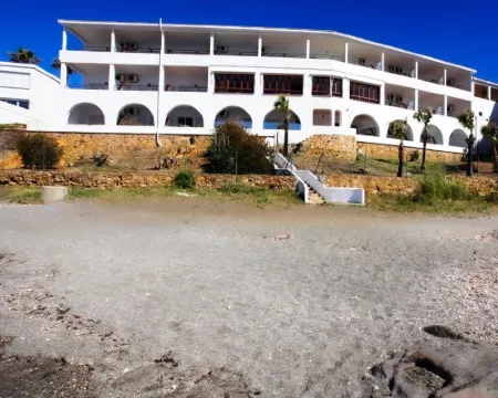 Hotel Patricia Hotels in San Roque