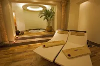 Rivoli Suites - spa