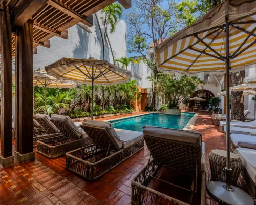 Casa Pestagua Hotels near Naval Museum