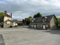 The Bateman Arms AKA The Coach house Inn Hotels in 