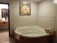 Knights Inn Woodstock Hotels in Carleton County