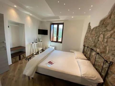 歐羅拉吉歐民宿