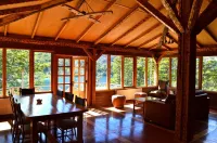 Parador Austral Lodge - Homestays