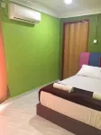 Iz Village - parking