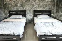 Yoji House and Cafe Hotels in Doi Lo