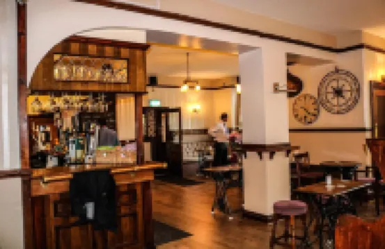 Fox & Hound Hotel
