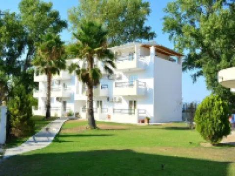 Cavos Beach House Hotels in Kávos