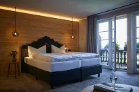 Aschbacher Hof GmbH & Co.KG Hotels in Aying