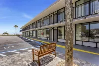 Beachside Motel - Amelia Island Hotels in Amelia Island