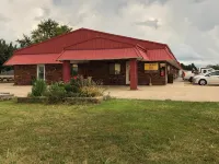 Gateway Inn Hotels in Arthur