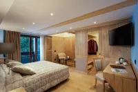 Hotel Splendid Hotels in Pinzolo