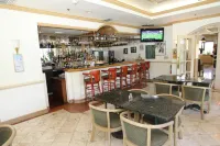 Hotel Chateaubleau - bar