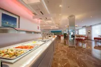 Coral Star Apartments Hotels in Sant Josep de Sa Talaia