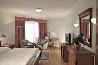 Reduce Hotel Thermal Adults Only Hotels in Gemeinde Bad Schonau