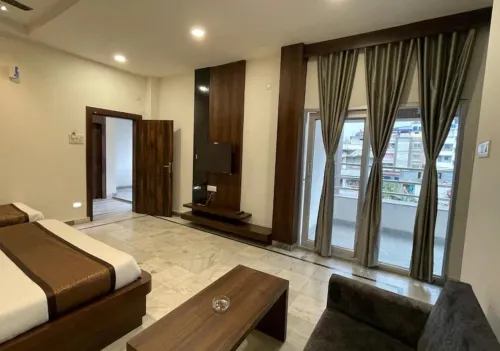 Hotel Royal Embassy Hotels in 1 No. Dulia