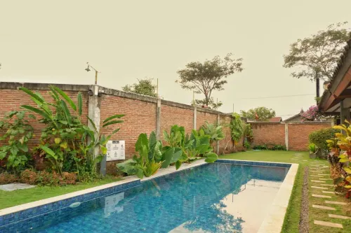 Rumah Bata Guest House Hotels in Licin