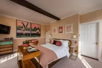 The George Hotel Hotel a The Stukeleys