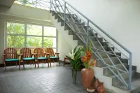Boom Apartments - Balcony