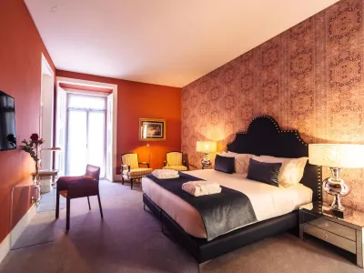 Dear Lisbon - Gallery House