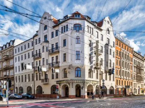 歐羅普斯基酒店