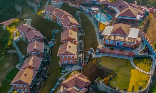 塔約生態度假村