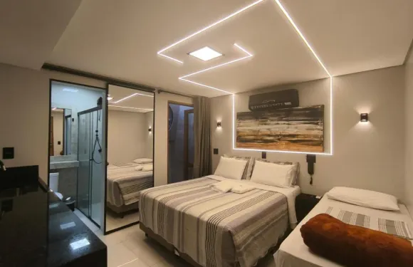 寇米薩里歐斯旅館