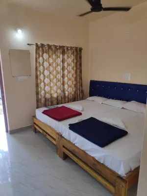 Redkar Rooms Gokarna Beach Front AC and Non AC Rooms