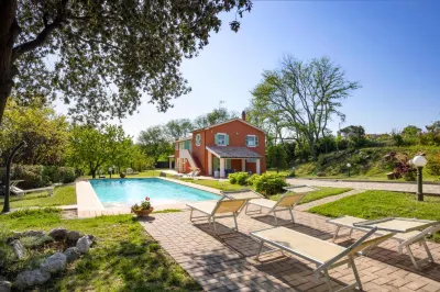 Villa LeMarche b&b