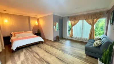 La Villa de los Alas Hotels in 