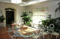 Hotel & Residenza 100 Torri