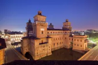 Ego' Residence Ferrara & City Center Apartment