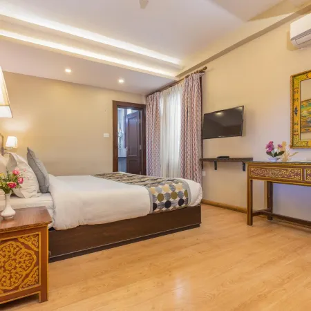 Casa De Himalaya Hotel and Apartment