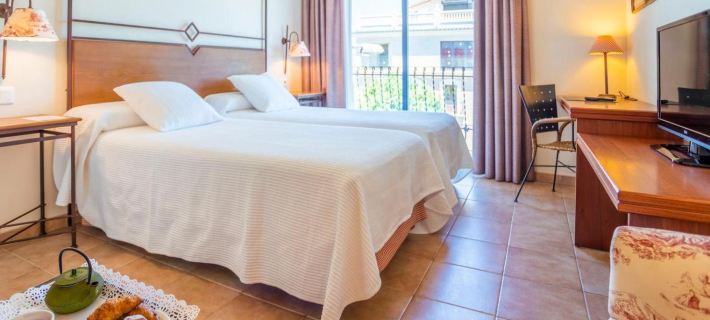 Sant Jordi Hotels in Baix Camp