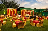 Hotel Maiden Residency - Airport Shuttle
