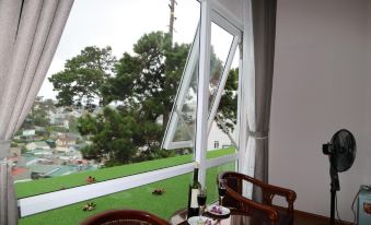 Redhouse Dalat Hotel
