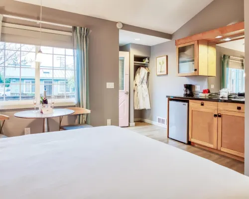 Inn at Haystack Rock Hotels in Cannon Beach