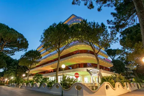 파라디소 호텔 보벨라치