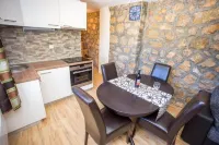Apartment Any