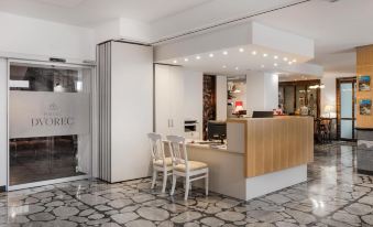 Hotel Dvorec