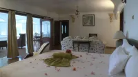 Le Bonheur Villa - Balkon