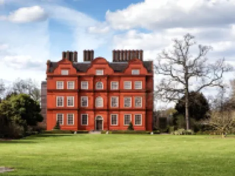 Grand Apartments Kew Gardens Hotels in Brentford