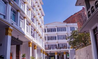 Durbar Hotel & Residence