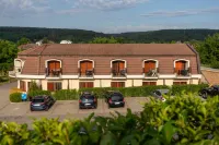 Margaréta Apartman és Üdülőház - Homestays
